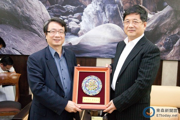 大陸福建省副省長鄭曉松來訪